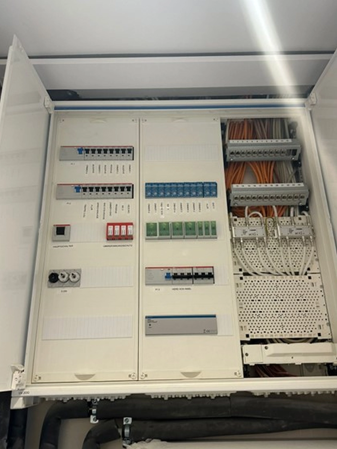 Kommunikations- und Netzwerktechnik von Elektrotechnik Dipl.-Ing. Adem Krasniqi